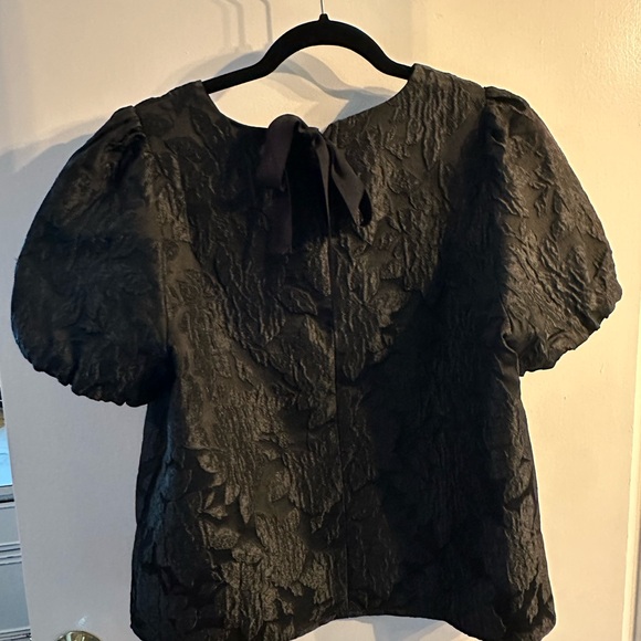 J. Crew puff sleeve floral jacquard-like top - Picture 2 of 7